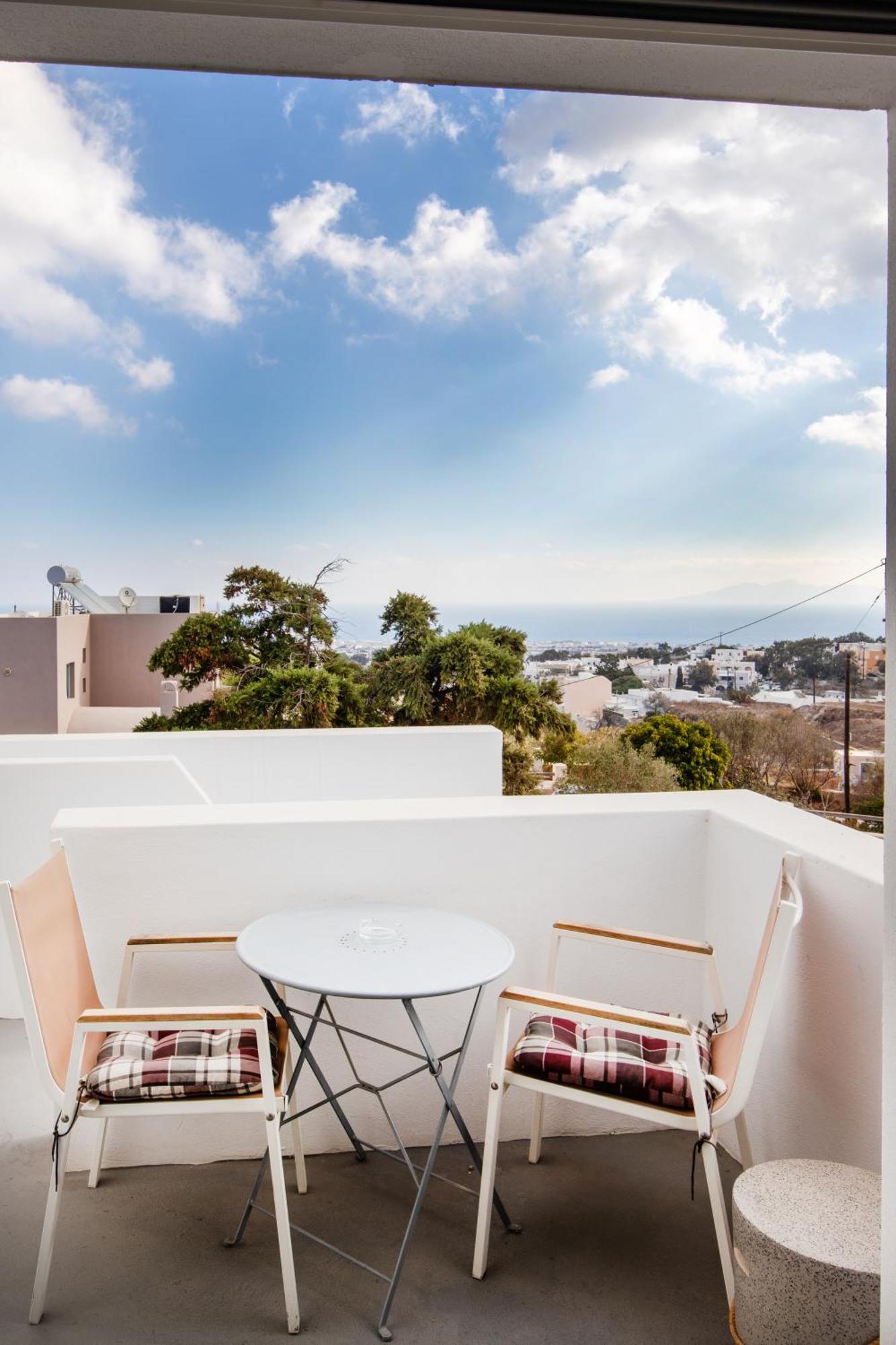 Santorini Villatzio Suites Mesaria Bagian luar foto