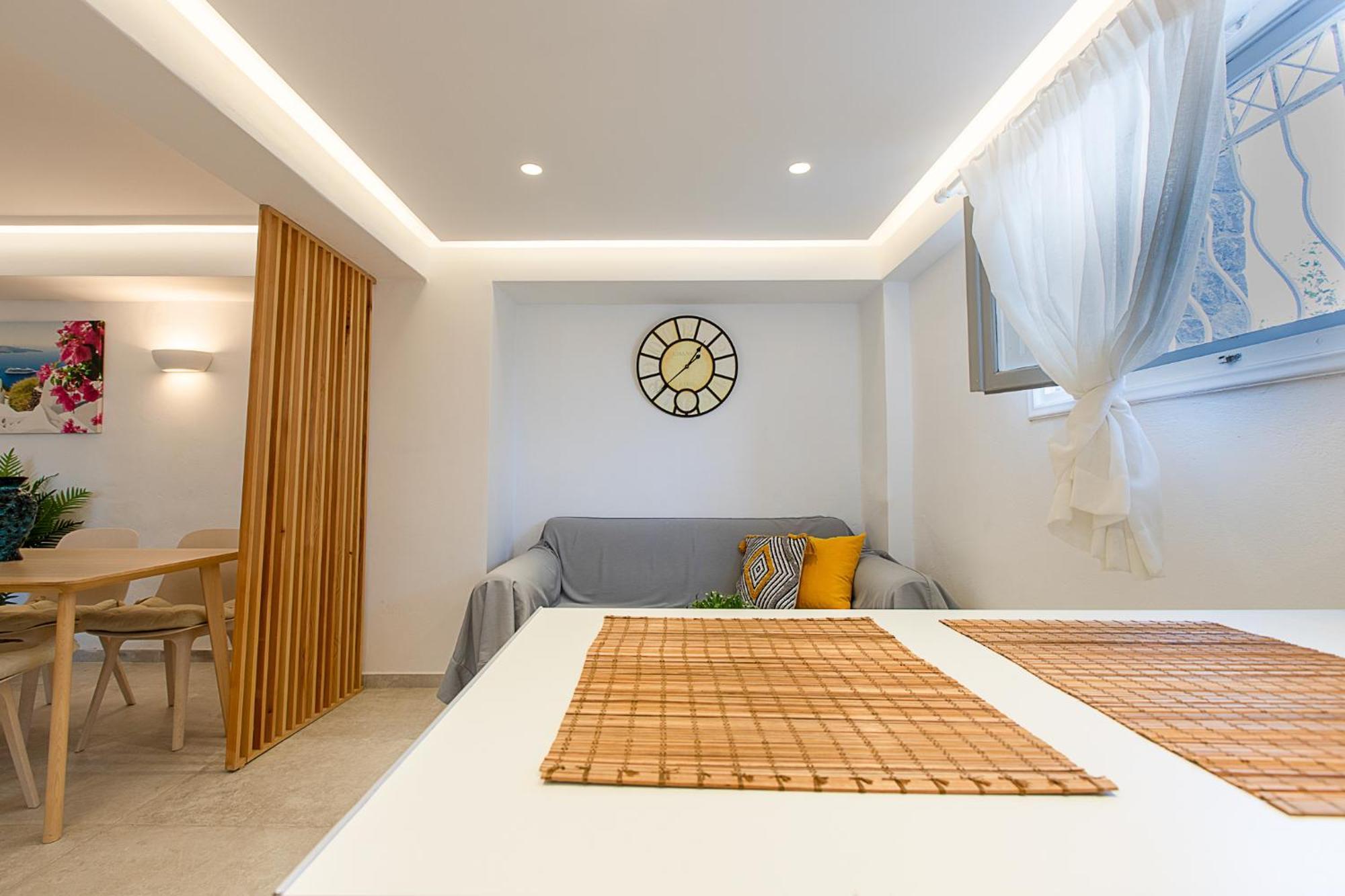 Santorini Villatzio Suites Mesaria Bagian luar foto