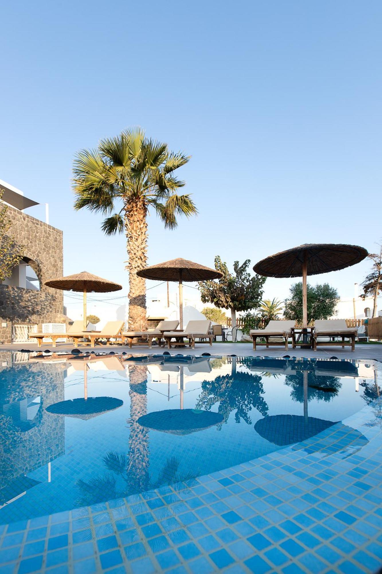 Santorini Villatzio Suites Mesaria Bagian luar foto