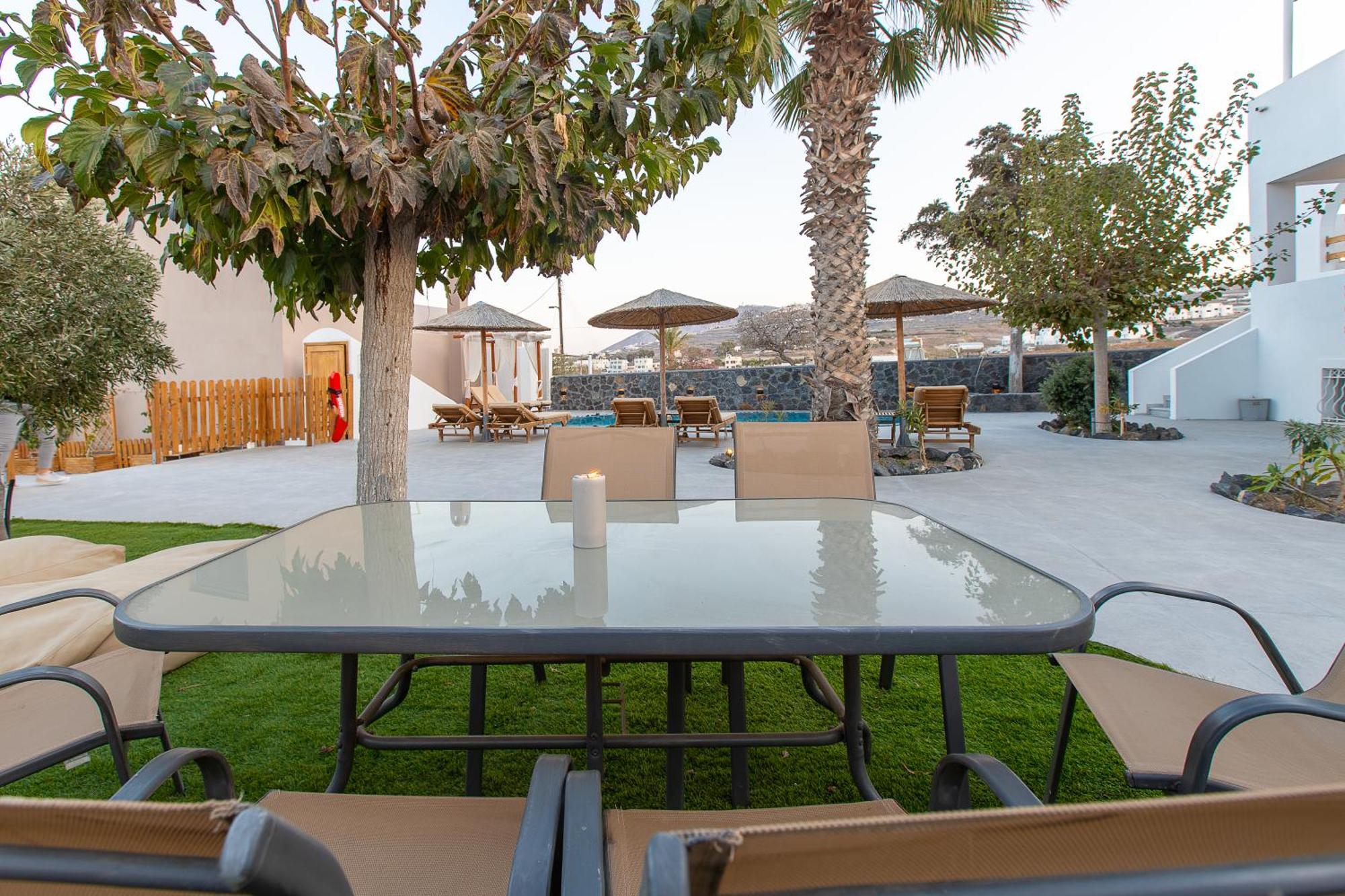 Santorini Villatzio Suites Mesaria Bagian luar foto